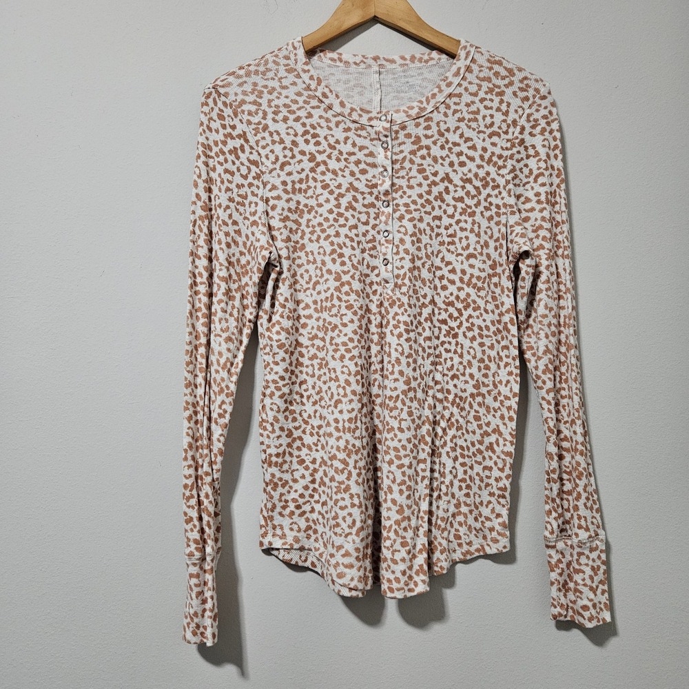 Aerie Womens Leopard Print Ribbed‎ Henley Long Sleeve Thermal Top Tan Large